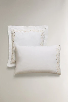 PILLOWCASE WITH FLORAL EMBROIDERY