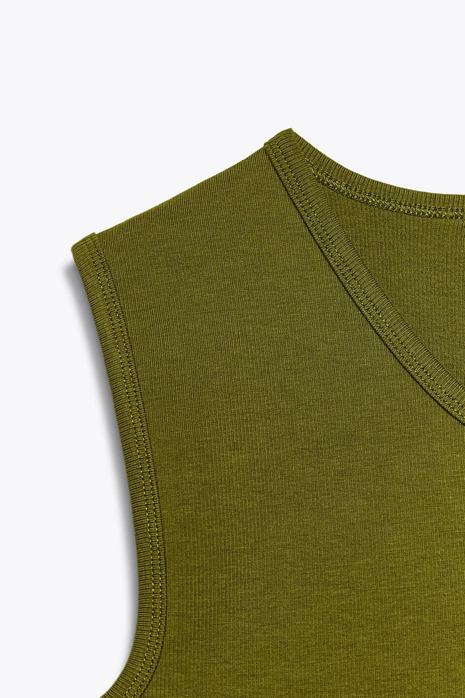 STRETCH RIBBED TOP