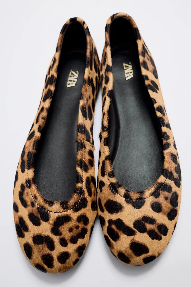 ANIMAL PRINT LEATHER BALLET FLATS