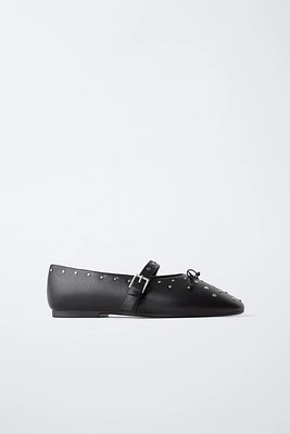 STUDDED BALLET FLATS