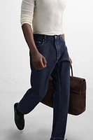STRAIGHT FIT JEANS