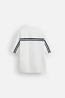 T-SHIRT À BANDE CONTRASTANTE