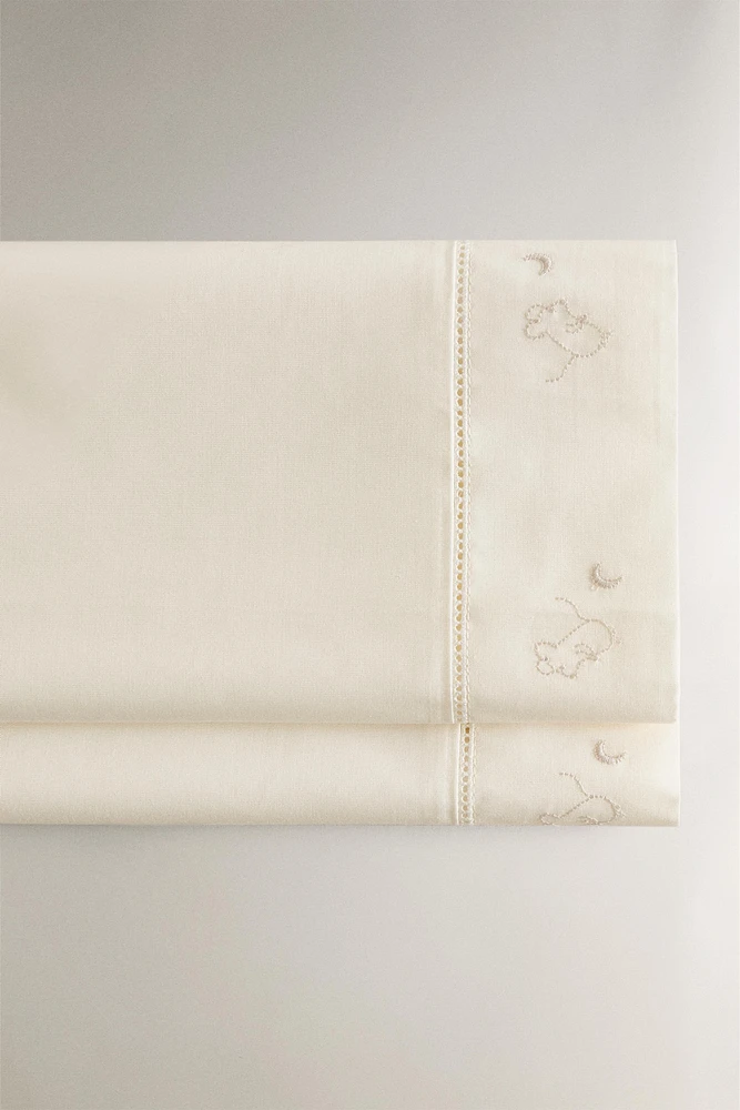 DRAP PLAT ENFANT BRODERIE PETITES SOURIS