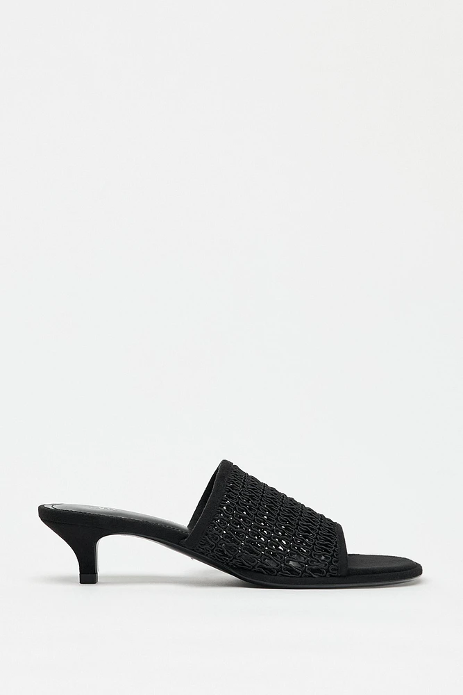 MULE TISSU TRESSÉ TALONS KITTEN