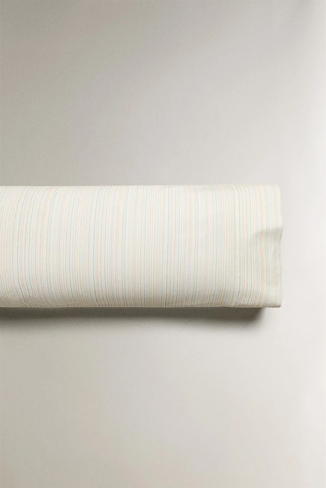 STRIPED PILLOWCASE