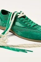 LIMITED EDITION RETRO STYLE SNEAKERS