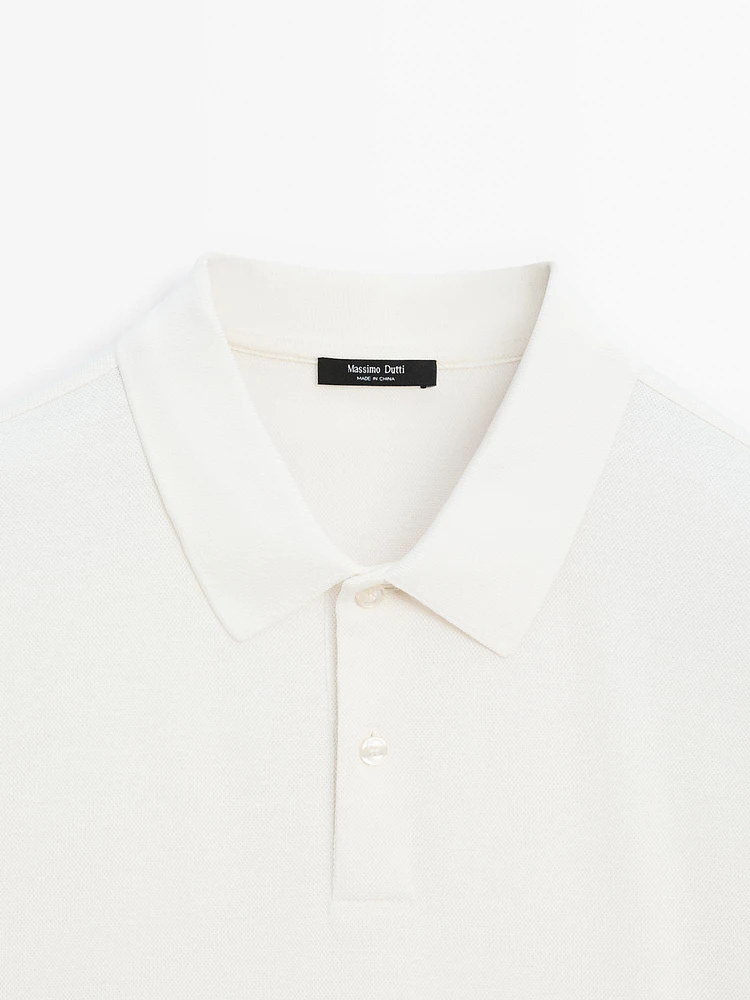 100% cotton polo shirt with micro textured weave