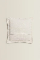 THROW PILLOW COVER WITH POLKA DOT DESIGN