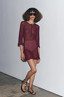 ROBE COURTE EN MAILLE CROCHET
