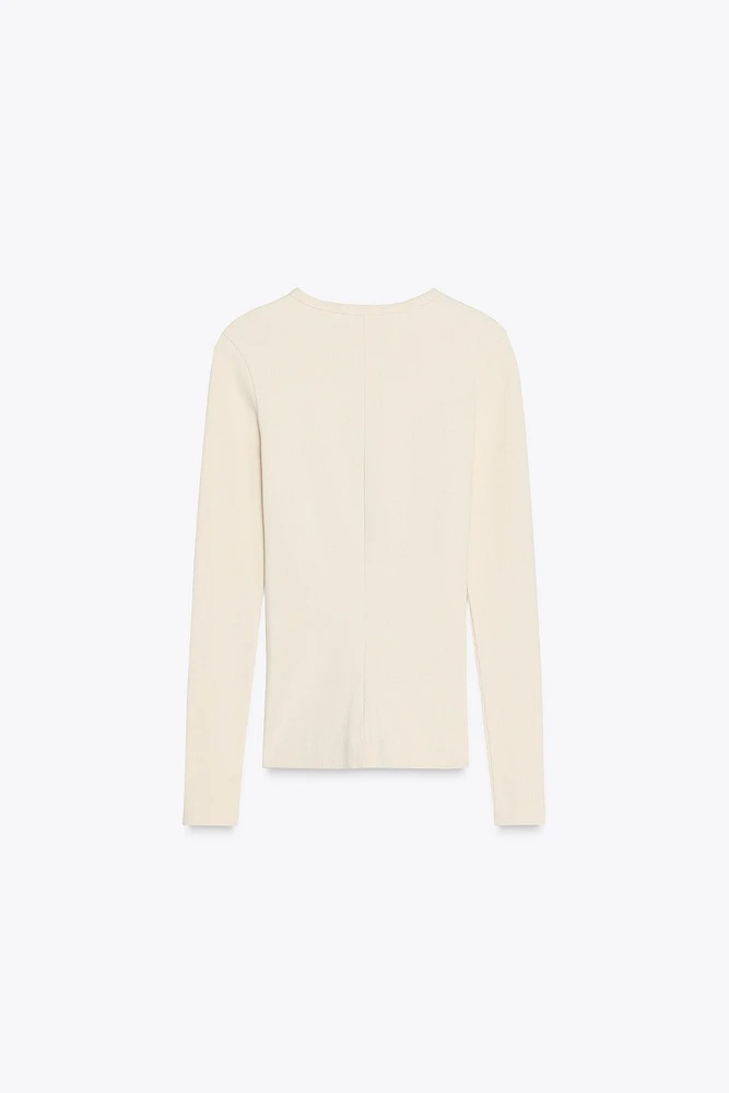 RIBBED SHIRT WITH BUTTONS