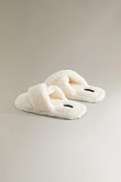 SHEEPSKIN CROSSOVER SLIPPER