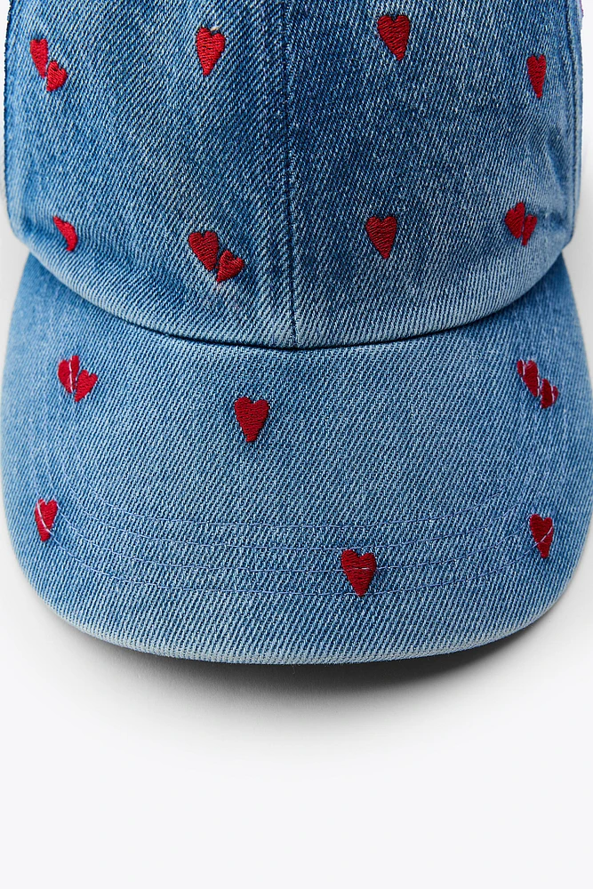 EMBROIDERED DENIM EFFECT CAP