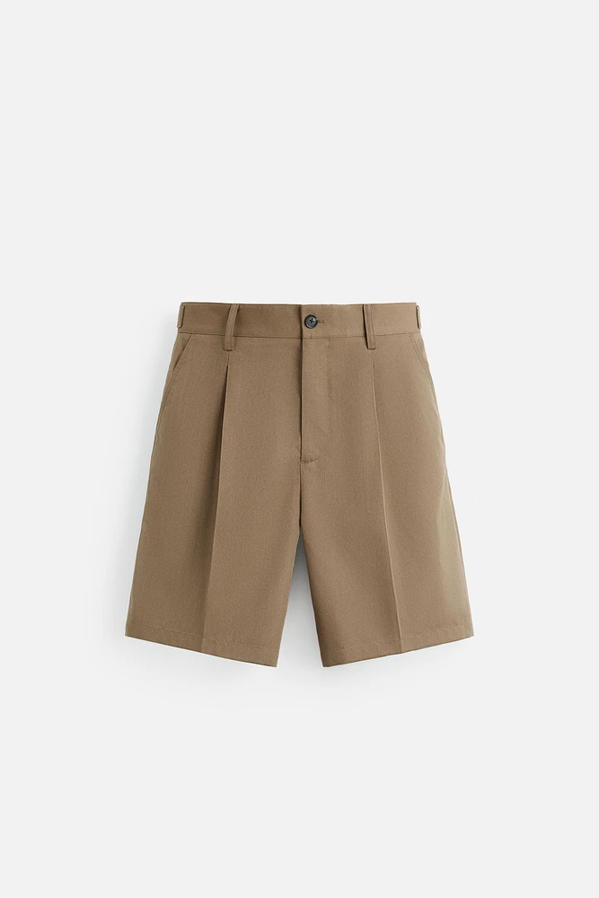 REGULAR FIT SHORTS