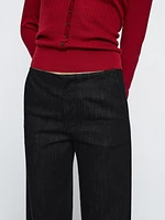 Mid-rise straight-leg comfort jeans