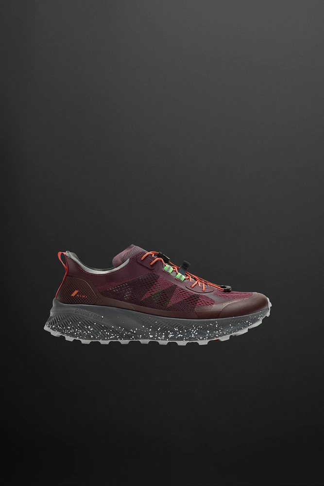 RUNNING SNEAKERS