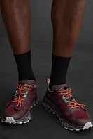 RUNNING SNEAKERS