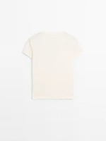 100% linen V-neck T-shirt