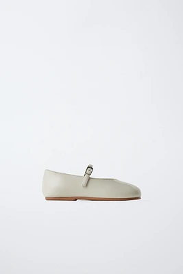 PATENT BALLET FLATS