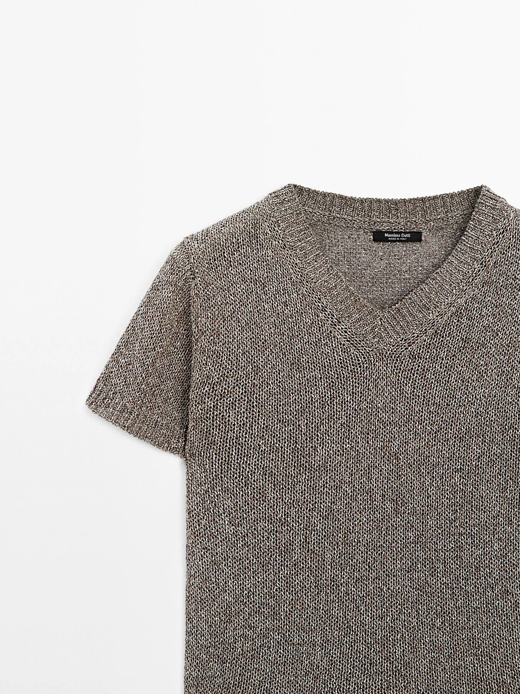 Knit sweater with fabric detail