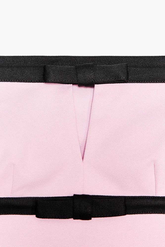 TIE FRONT CROP TOP