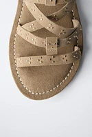 SANDALES À CLOUS EN DAIM