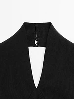 Knit halter bodysuit with V-neck - STUDIO