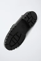 CHAUSSURES D'ÉCOLIER EN CUIR