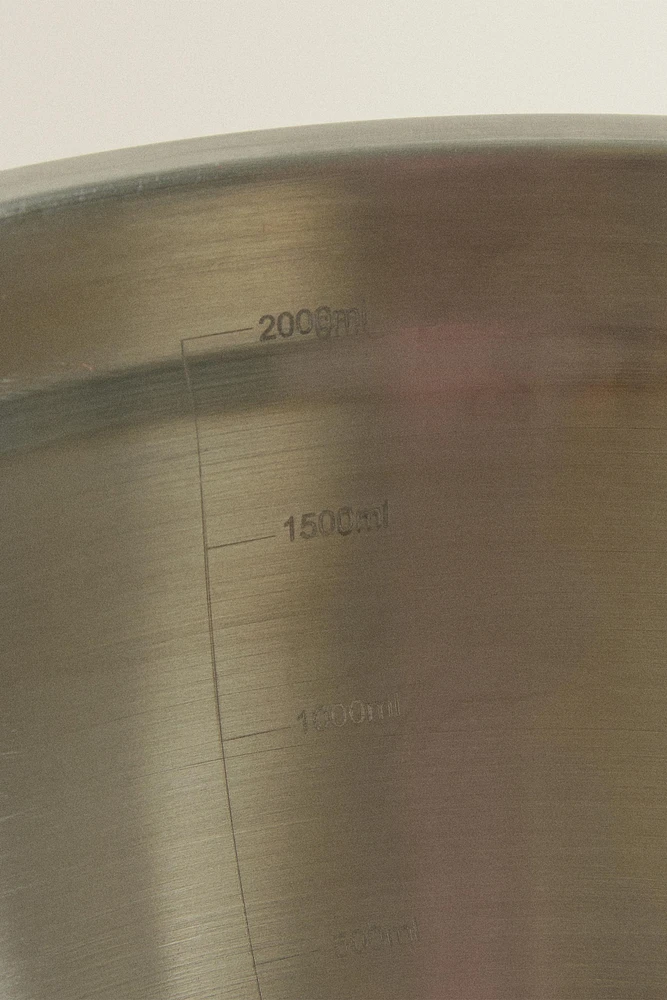 STACKABLE KITCHEN MIXING BOWL