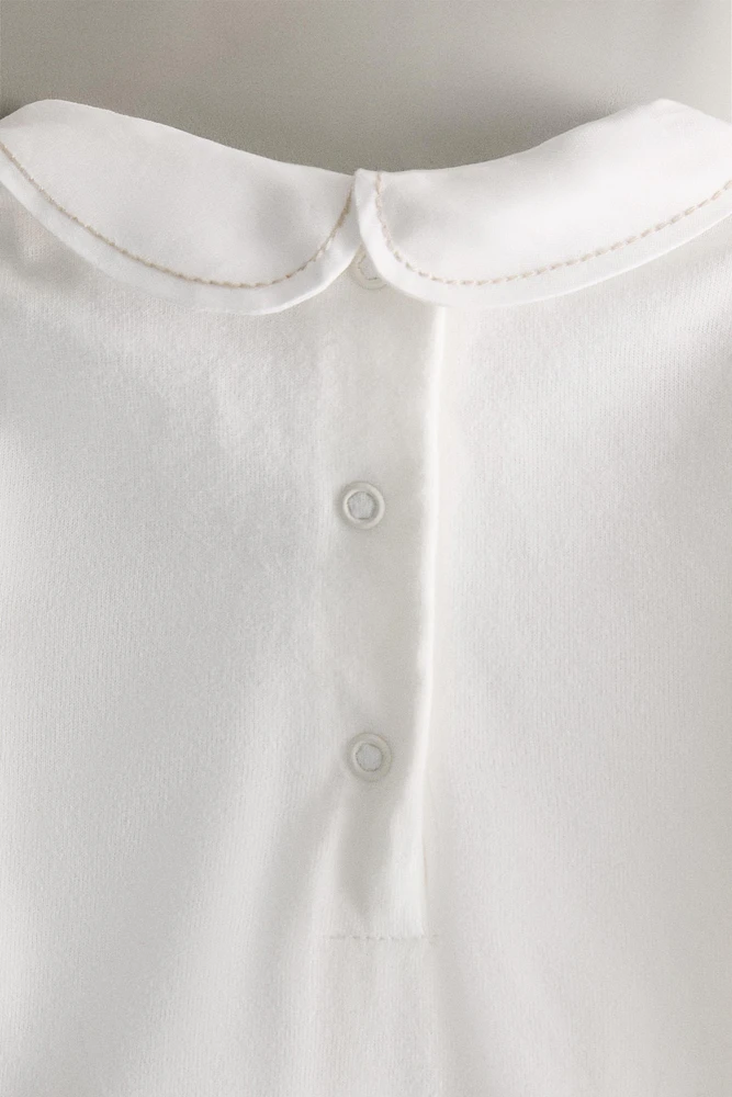 CHILDREN'S BODYSUIT WITH AN EMBROIDERED MOUSE
