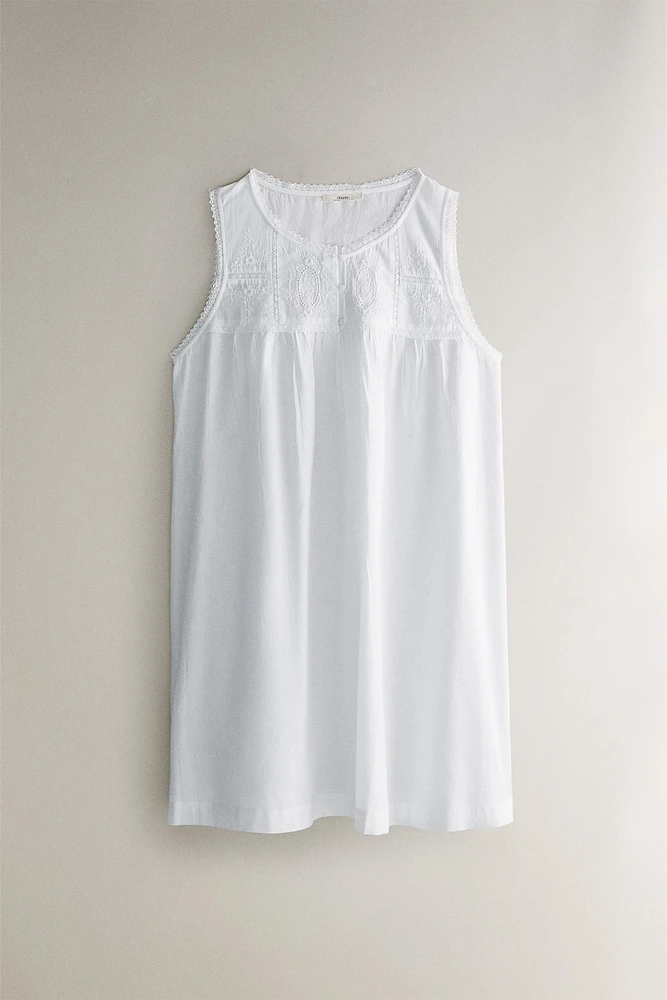CHEMISE DE NUIT COTON BRODERIES