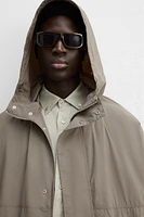 LIGHTWEIGHT TECHNICAL PARKA