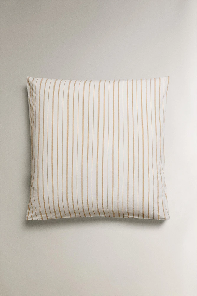 STRIPED PRINT PILLOWCASE