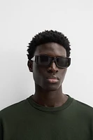 RELAXED FIT T-SHIRT