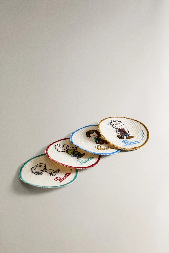 LOT EMPIÈCEMENTS IMPRIMÉS PEANUTS™ (LOT DE 4)