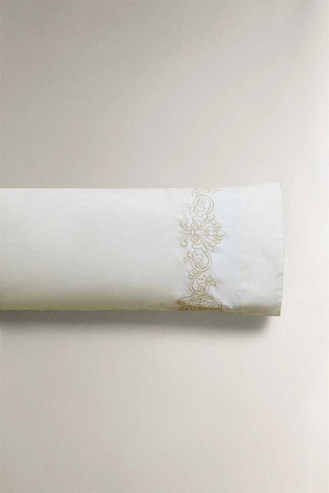 EMBROIDERED PILLOWCASE