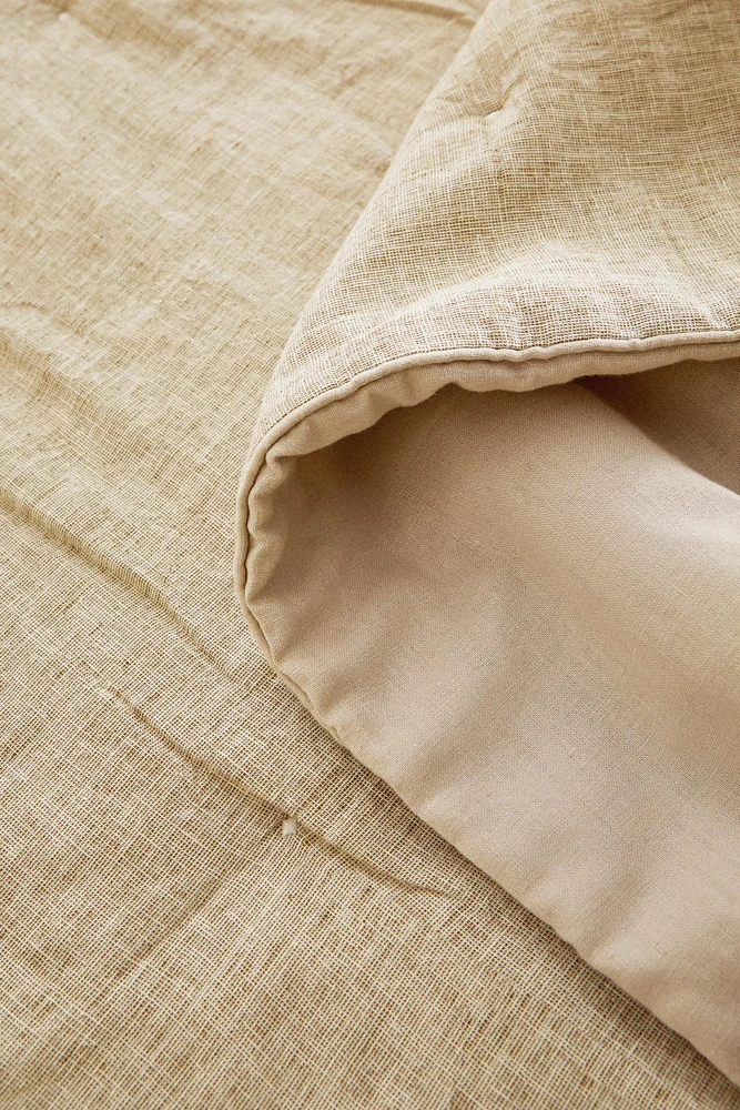 COTTON AND LINEN QUILT