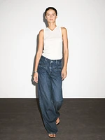 High-waist wide-leg jeans with pockets