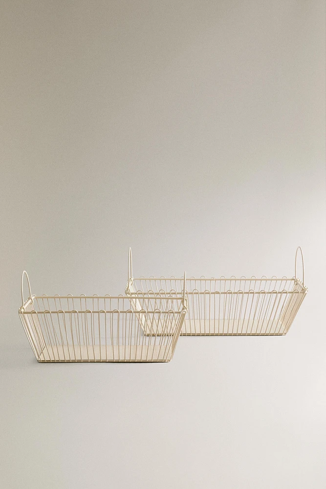 METAL BASKET