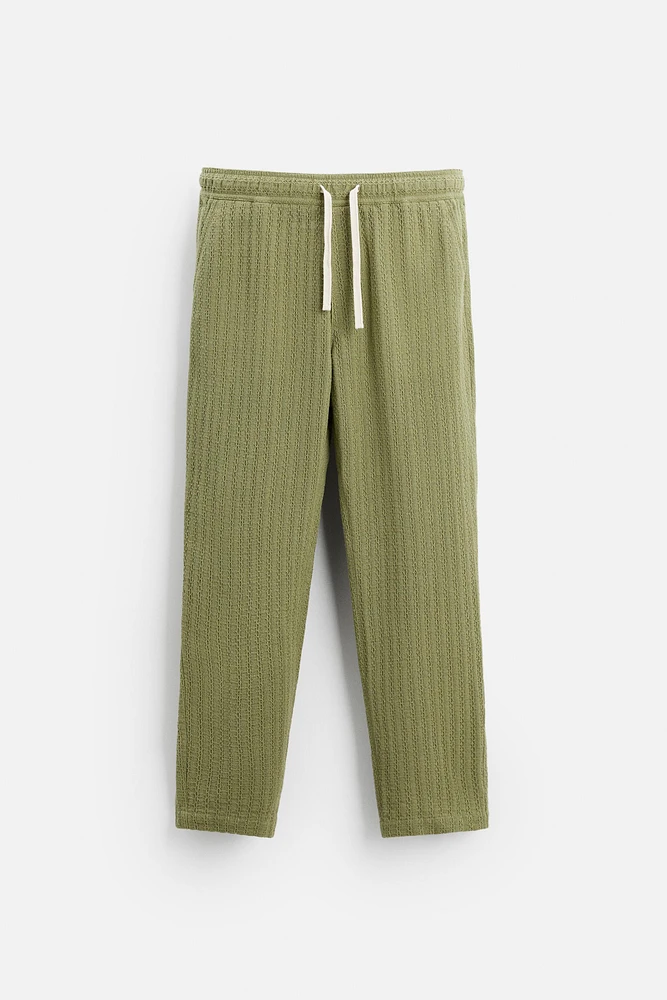PANTALON À TEXTURE