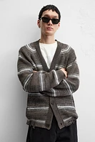 DISTRESSED STRIPED CARDIGAN
