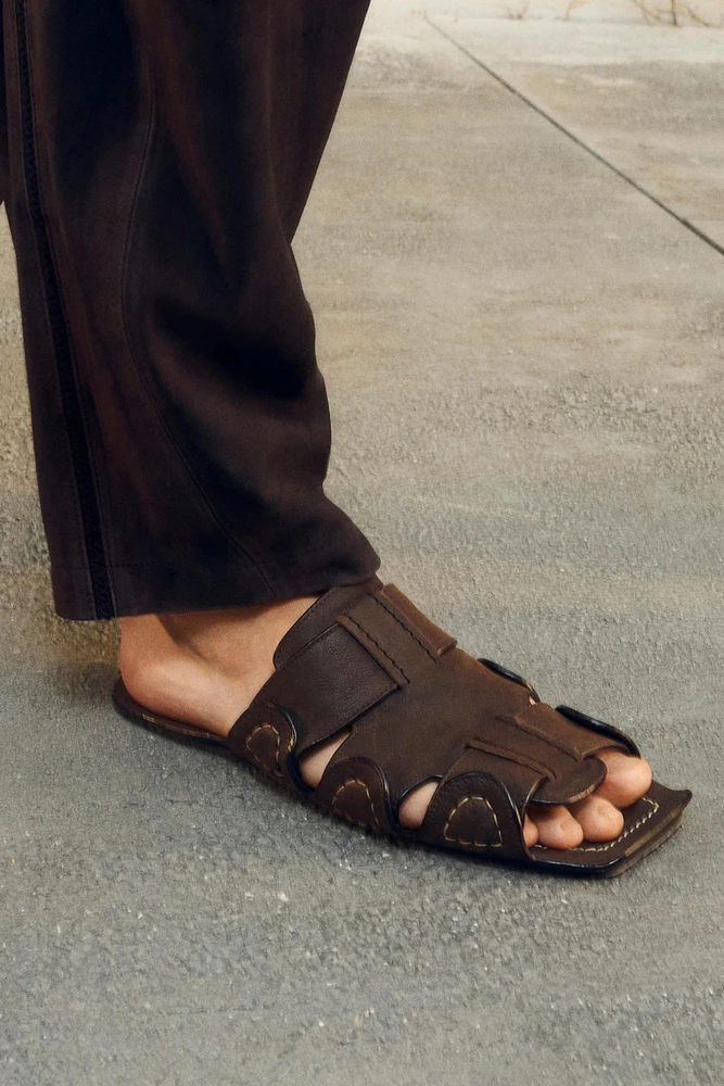 SANDALES EN CUIR À BRIDES LIMITED EDITION