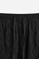 SHORT EN JACQUARD GÉOMÉTRIQUE