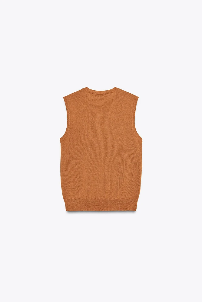 TEXTURED KNIT TOP