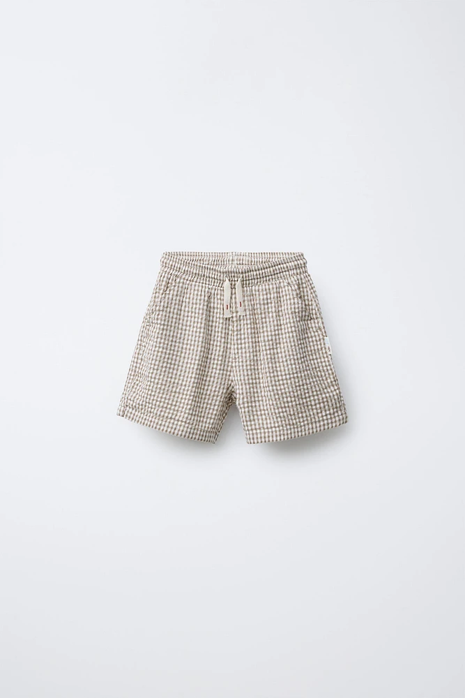 TEXTURED GINGHAM SHORTS