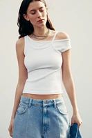 HALTER STRAP TOP