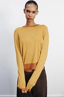 PULL EN MAILLE À RAYURES