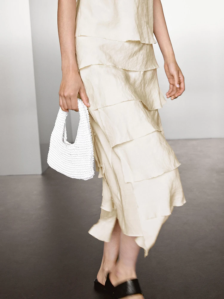 Robe longue fluide à volants