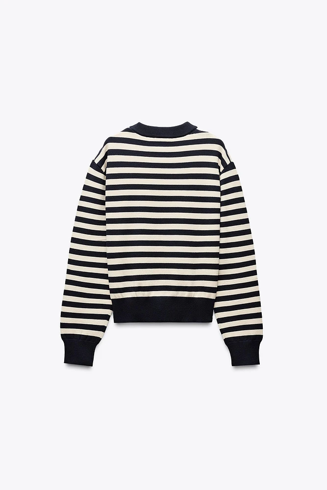 STRIPED KNIT SWEATER