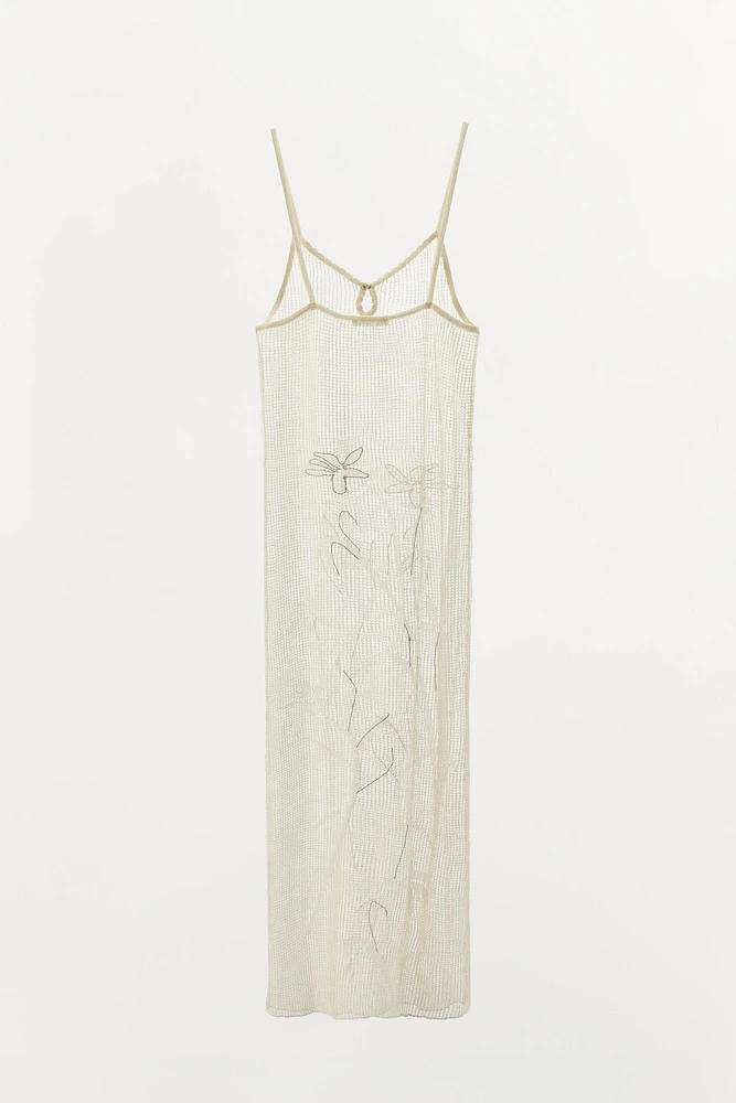 ROBE SEMI-TRANSPARENTE TRICOT DENTELLE