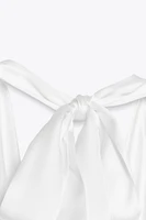 TOP SATINÉ HALTER